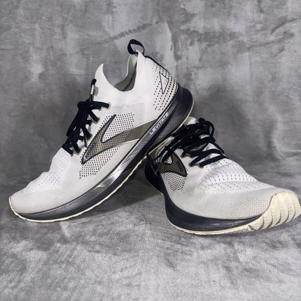 Brooks Levitate StealthFit 5 Men's Athletic Running Shoes Size 13 D White